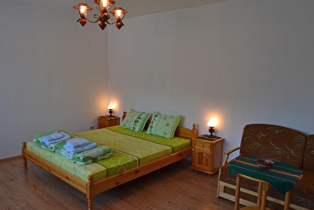 Guest House Stara Planina Калофер Стая снимка