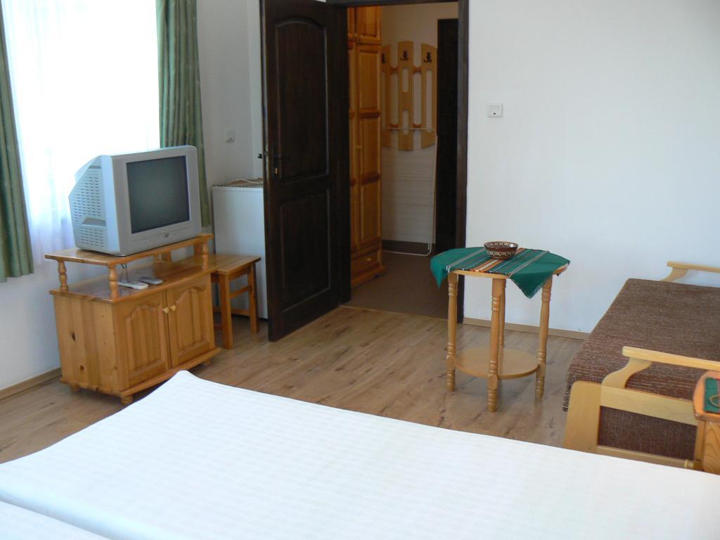 Guest House Stara Planina Калофер Стая снимка