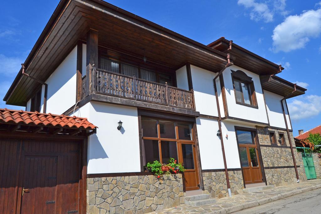 Guest House Stara Planina Калофер Екстериор снимка