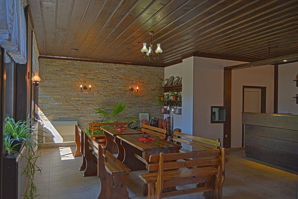 Guest House Stara Planina Калофер Екстериор снимка