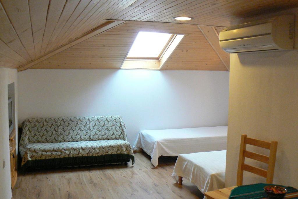 Guest House Stara Planina Калофер Стая снимка